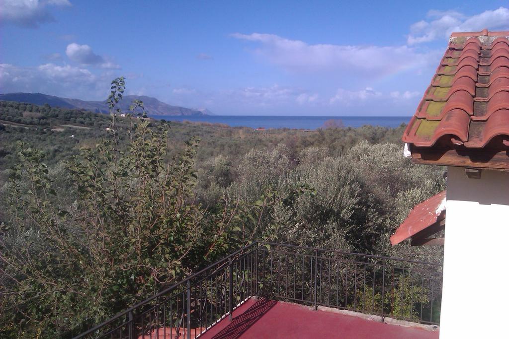 Ktima Tzamika Daire Episkopi-Chania Oda fotoğraf