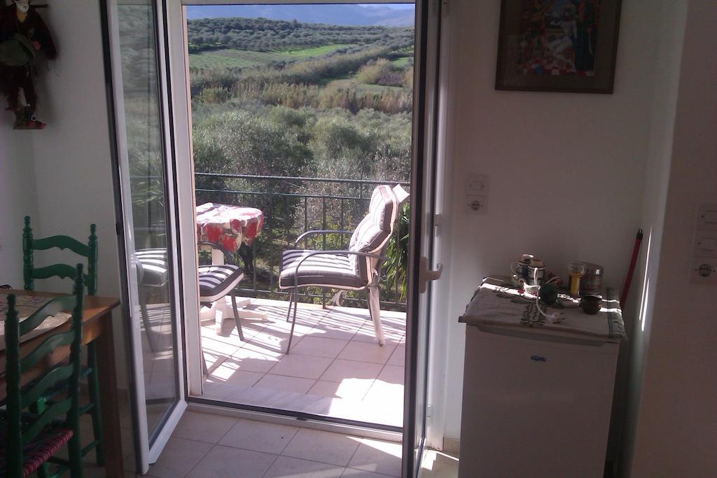 Ktima Tzamika Daire Episkopi-Chania Oda fotoğraf